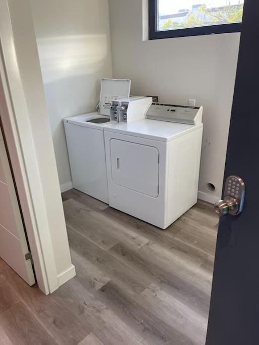 Luxurious Studio In Heart Of San Diego W Cali King Εξωτερικό φωτογραφία